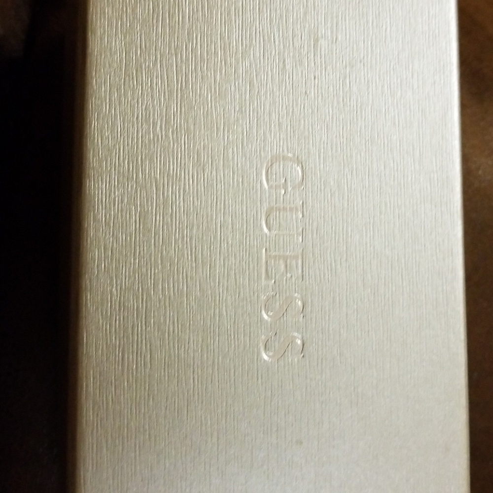 Watch - Picture 2 of 5